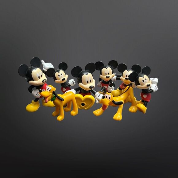 Lot of 29 Disney Figures Minnie Micky Dumbo Pluto Goofy Donald Clarabell 1-2" B2 - Picture 10 of 11